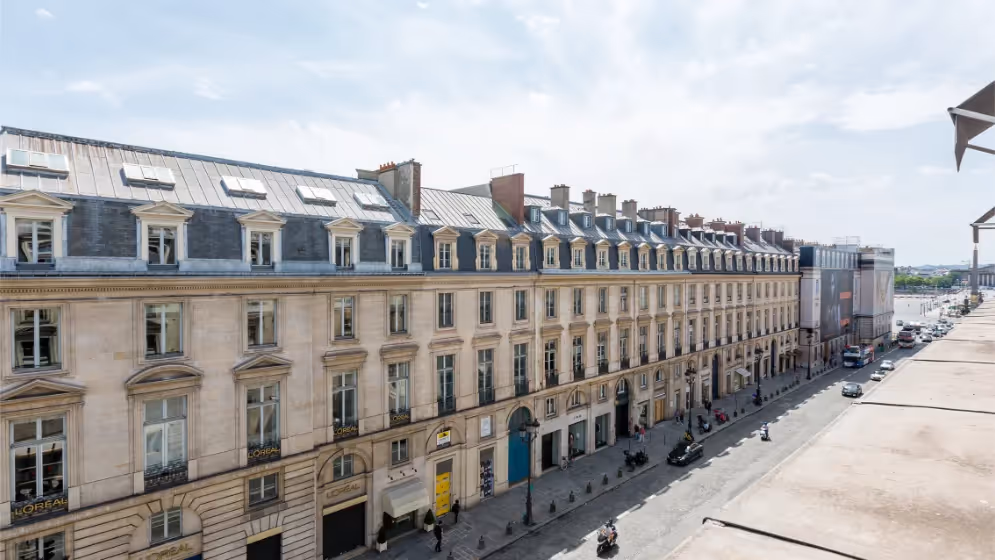 Le Vue fenetre salon suite de luxe royale I vue madeleine