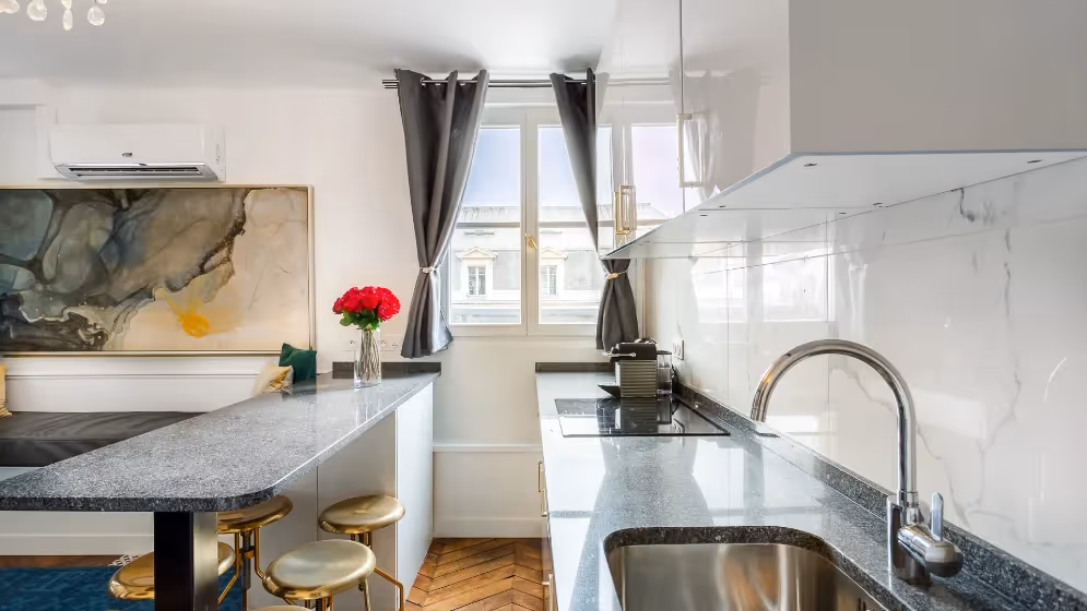 Le cuisine suite de luxe royale I vue madeleine