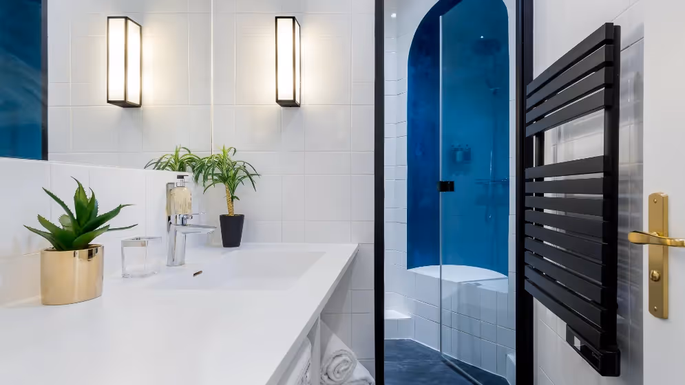 Le Salle de bain suite de luxe royale I vue madeleine