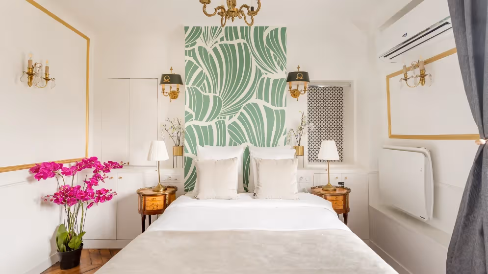 Le chambre 1 suite de luxe royale I vue madeleine