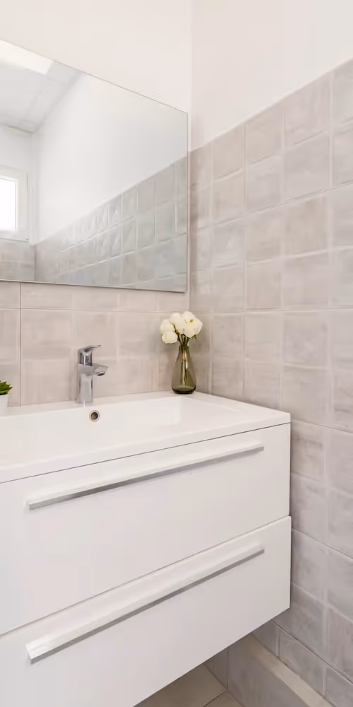 Le sdb Appartement cosy turbigo I