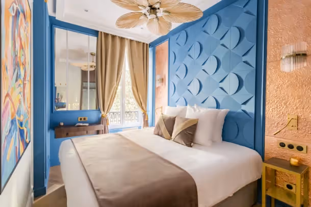 La chambre avec lit double de la Luxury Suite Palestro
