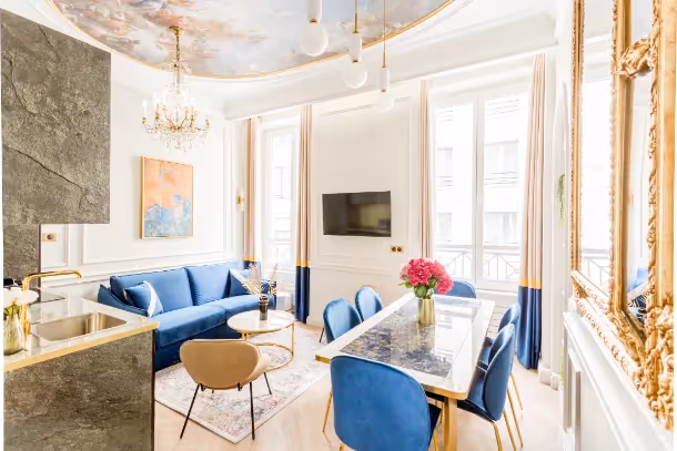 Le salon avec télé Luxury Suite Volney I