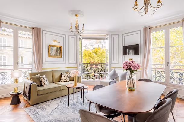 La salle à manger Luxury Suite Sebastopol I