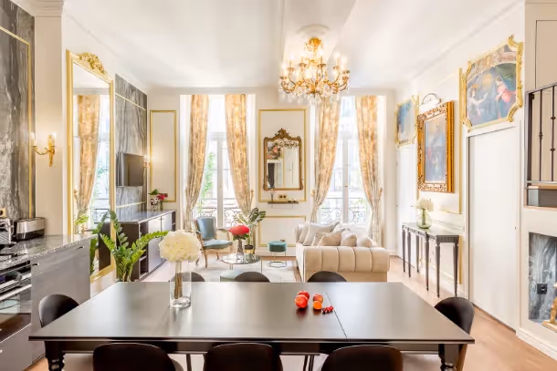 La salle à manger Luxury Suite Aboukir VI