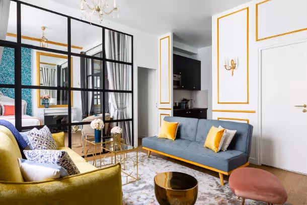 Le salon Luxury Suite Aboukir III
