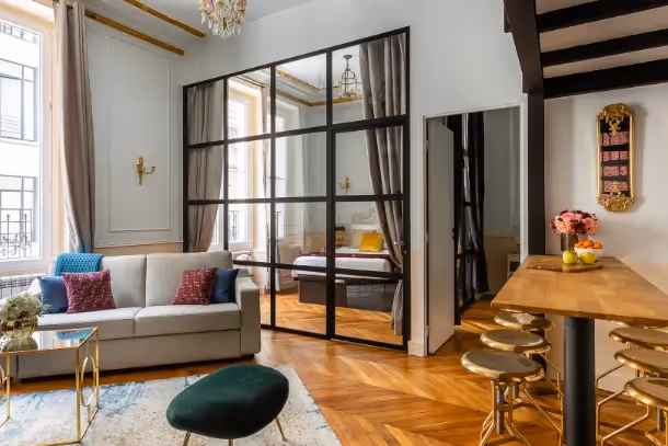 Le salon et la salle à manger Luxury Suite Aboukir I