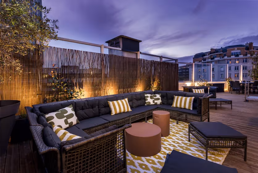Signature Suite St Cyr I night terrace