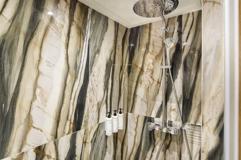 Salle de bain Suite Signature Bourse I - vue Bourse