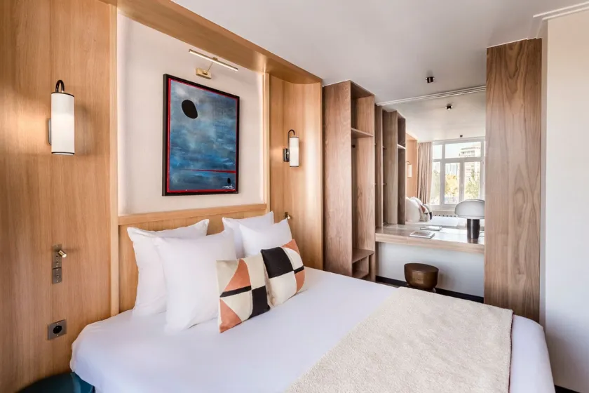 Chambre 2 Signature Suite St Cyr I