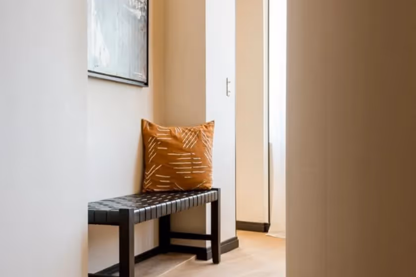 Corridor Signature Suite St Cyr I
