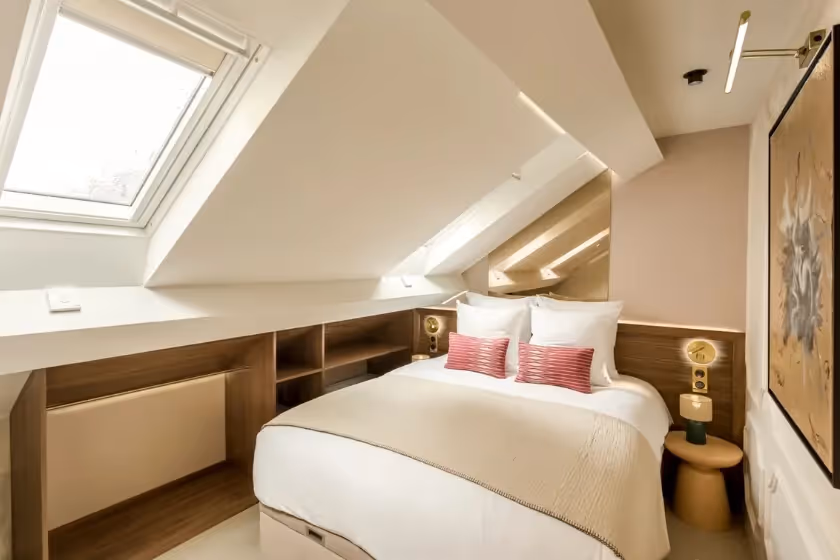 Chambre 1 Suite de Luxe St Cyr II