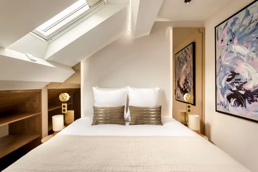 Chambre 2 Suite de Luxe St Cyr II