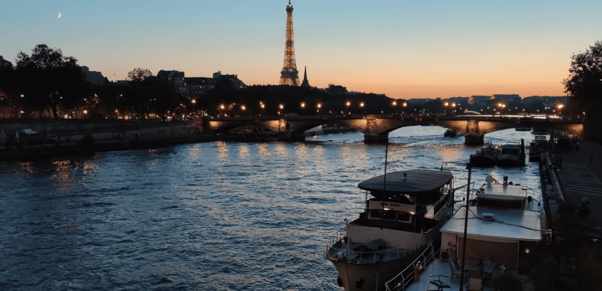 A romantic day in Paris Merveil Paris