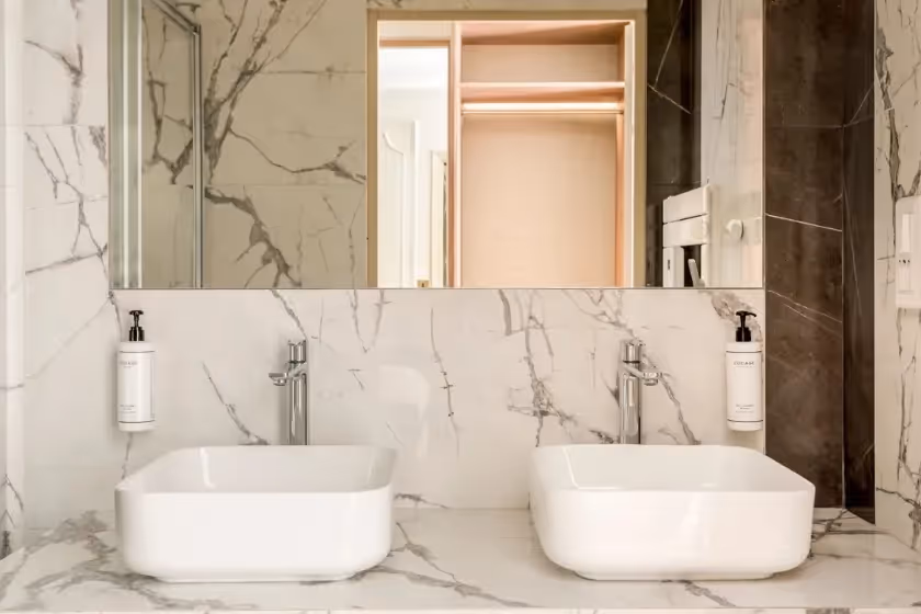 Salle de bain Chambre 1 Suite Signature Archives II