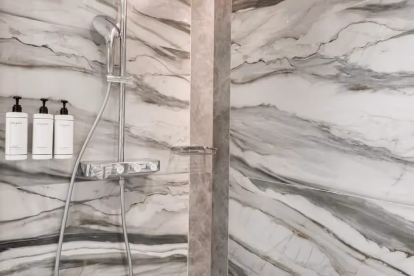 Salle de bain Chambre 6 Suite Signature Archives II