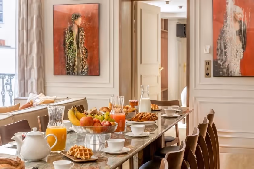 Petit déjeuner Suite Signature Archives II