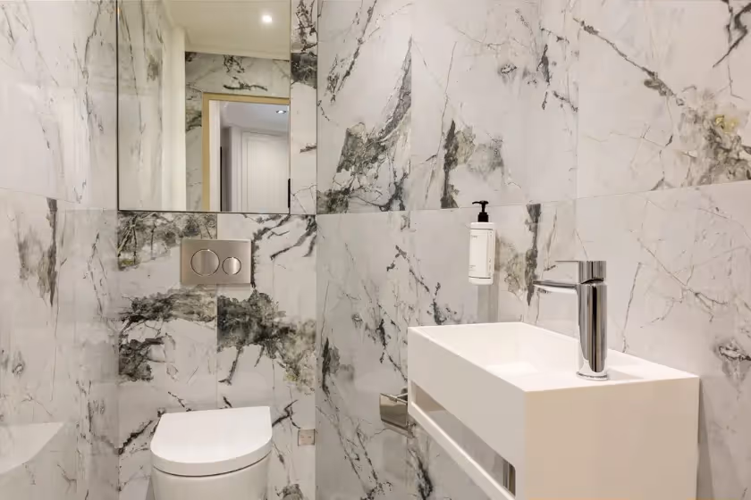 Le wc suite signature turbigo III Vue paris