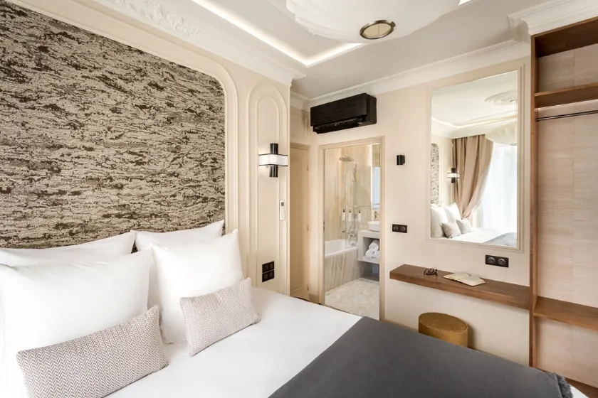 Le chambre 2 suite signature turbigo III Vue paris