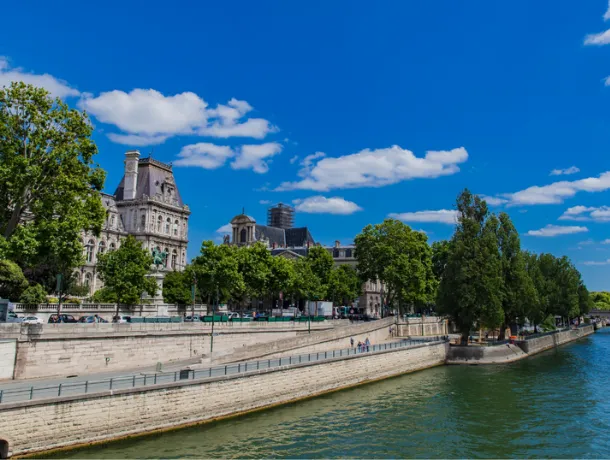Les quais de Seine Merveil Paris