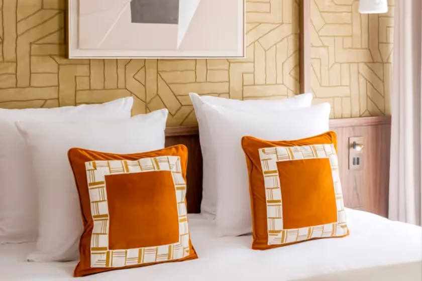 Room 2 Suite Signature Bateliere