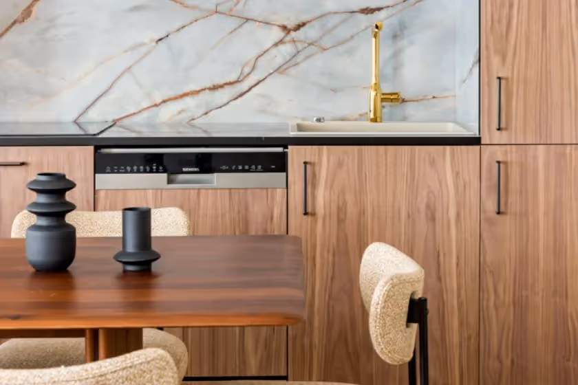 Details Kitchen Suite Signature Bateliere