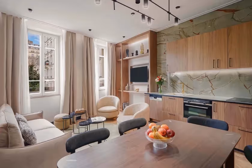 Overview Signature Suite Dulud I
