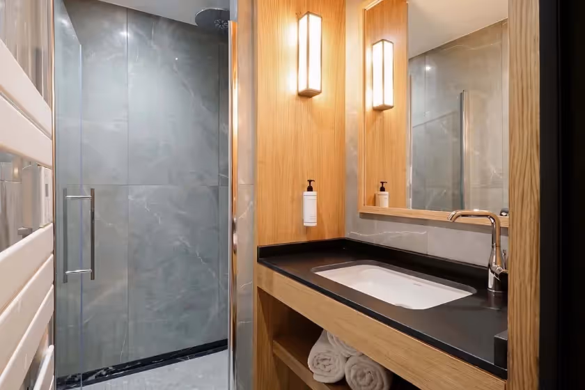 Bathroom 2 Suite Signature Dulud I