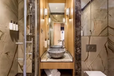 Salle de bain Chambre 1 Suite Signature Desaix I 