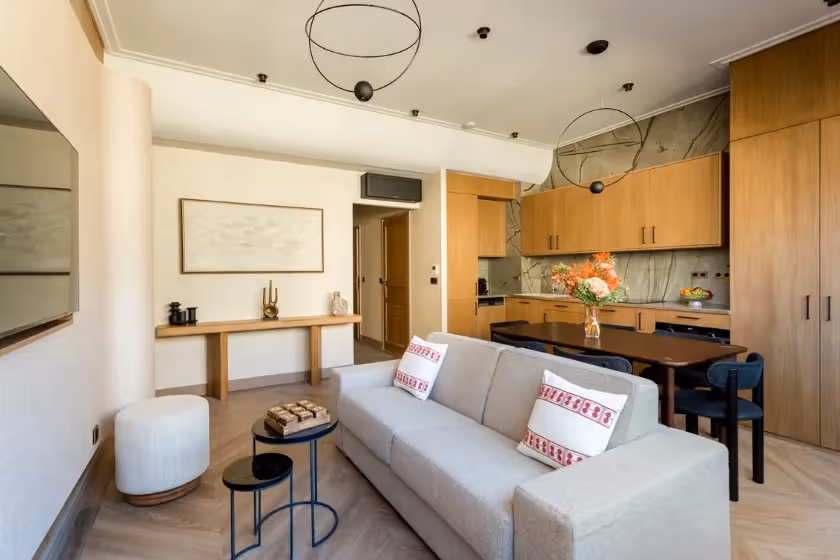 Salon Suite Signature Desaix I