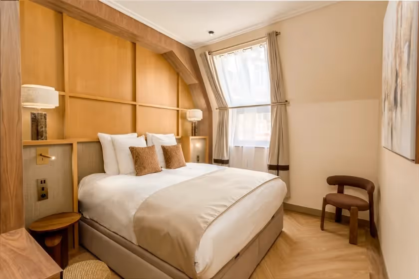 Room 2 Suite Signature Desaix II