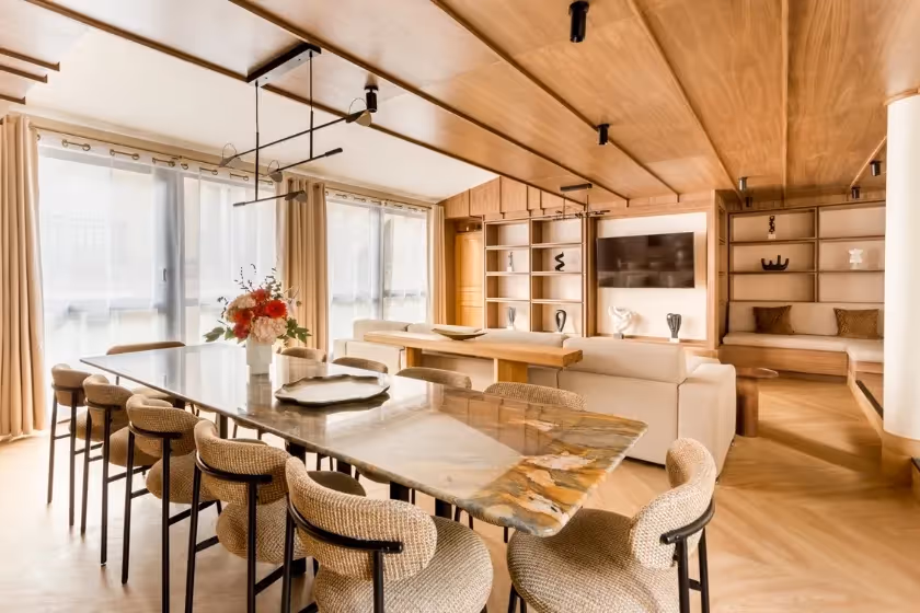 Dining room Suite Signature Desaix II