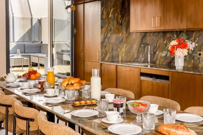 Breakfast Suite Signature Desaix II