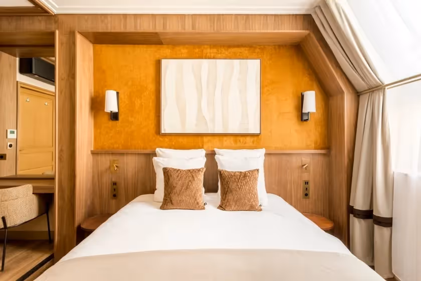 Room 3 Suite Signature Desaix II