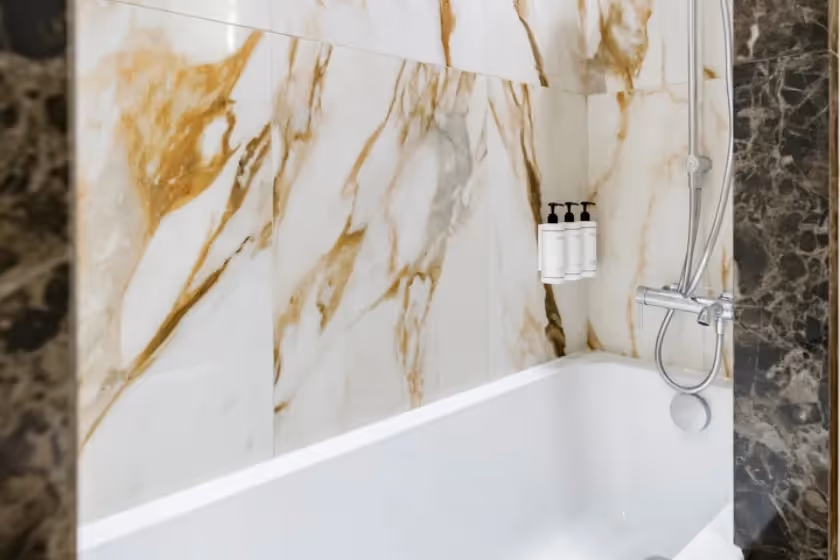 Bathroom Suite Signature Desaix II