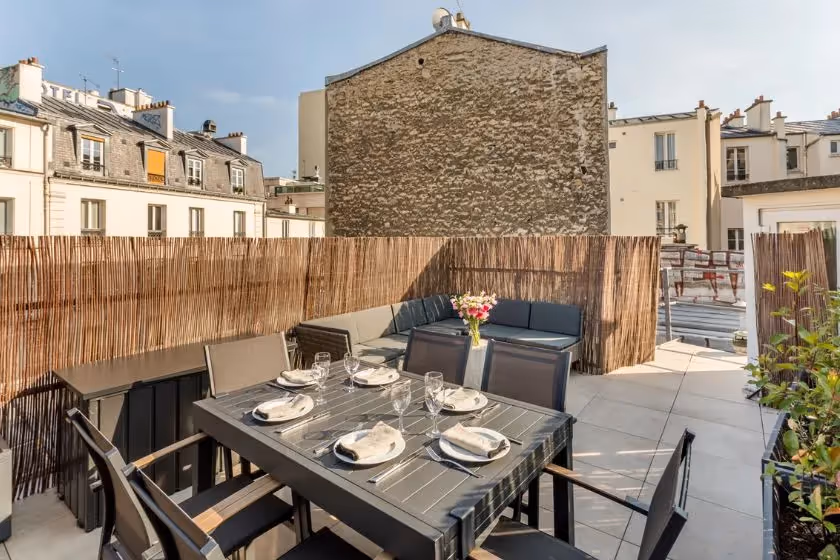 Terrace Suite Signature Viala III