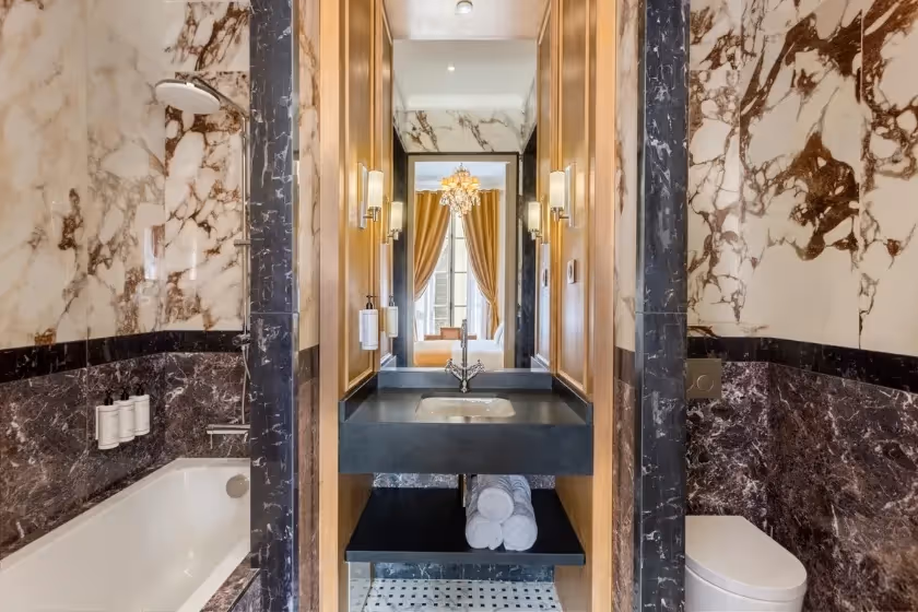 Salle de bain Chambre 1 Suite Signature Braque