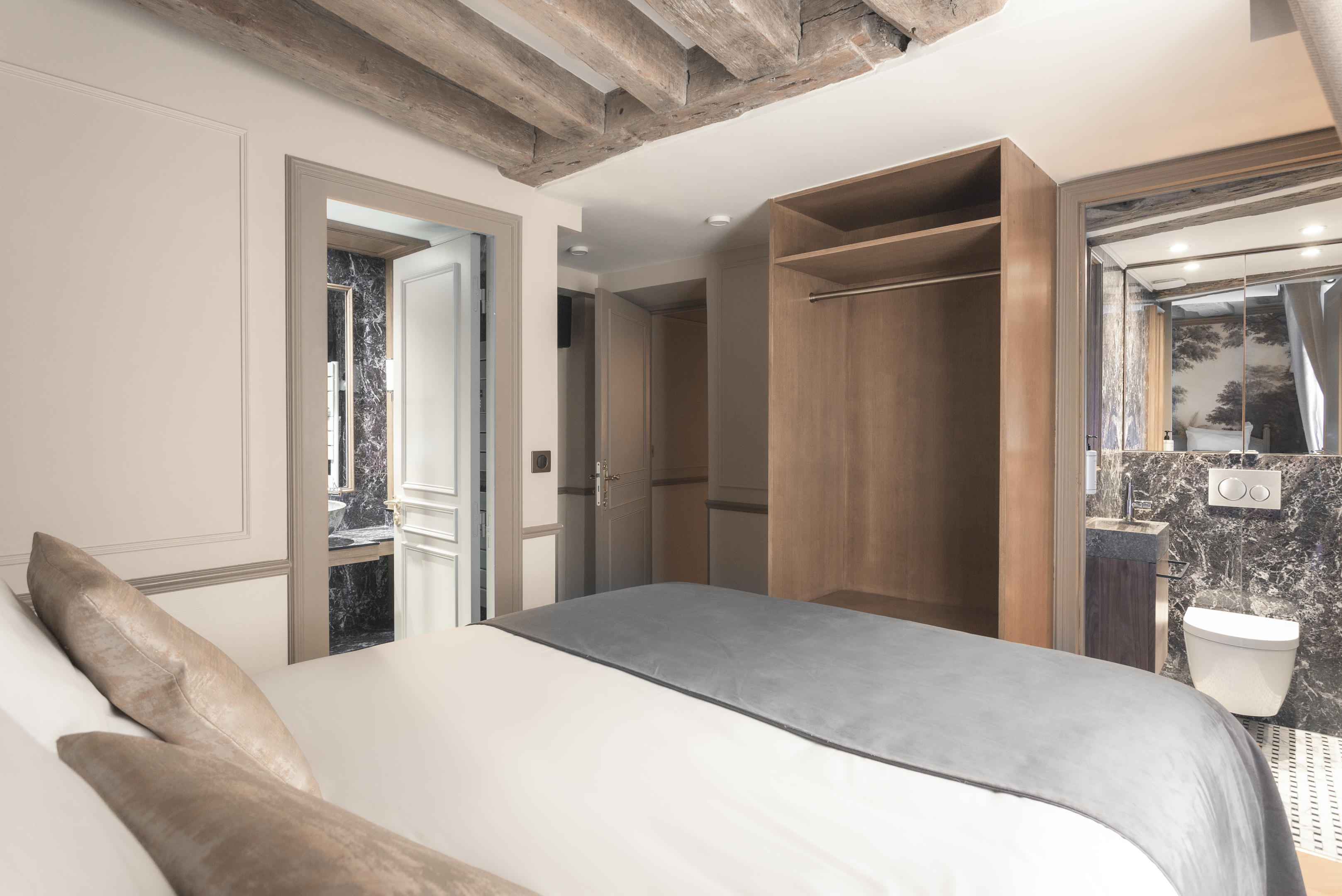 Room 1
