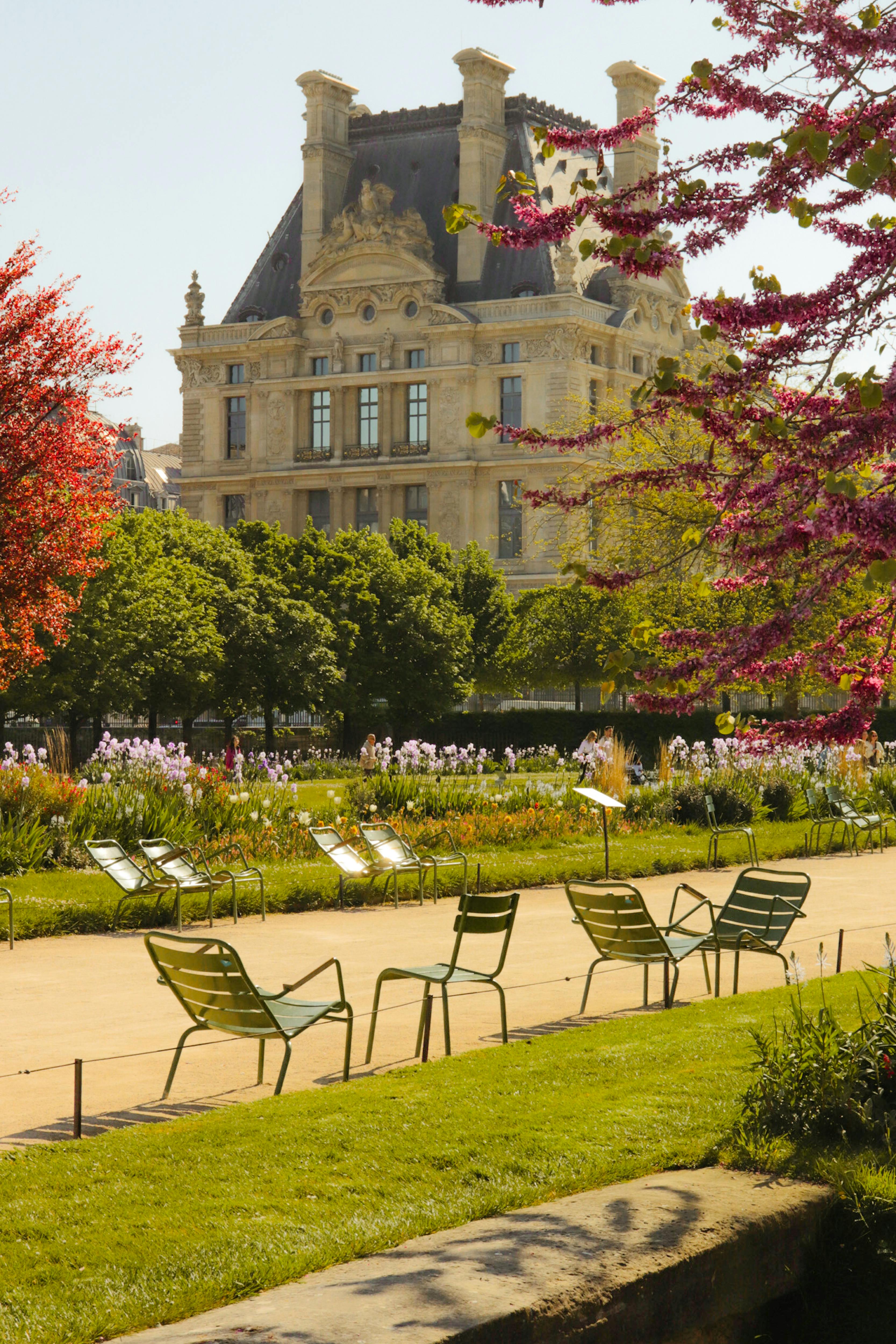 A stroll through the Tuileries Garden, Paris"