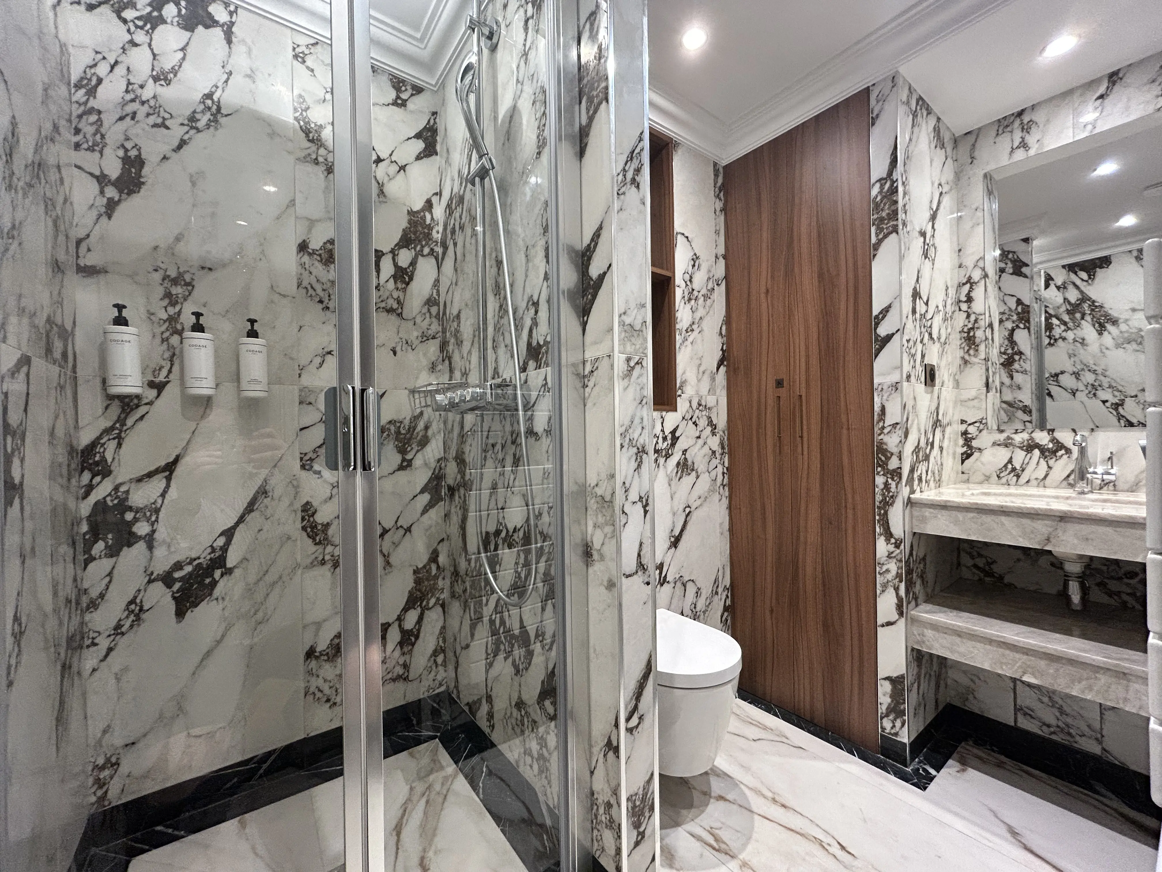 The bathroom Cosy apartment wagram