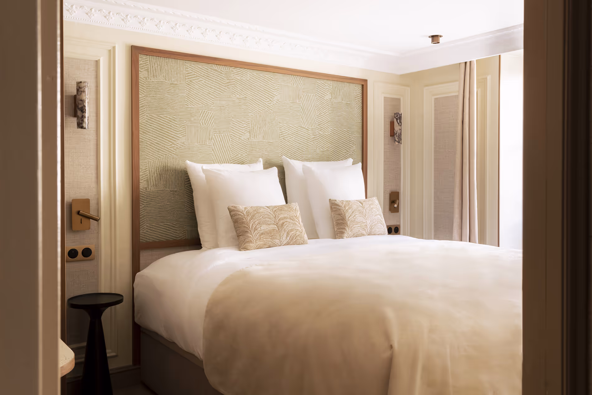 Room 3 in the Cozy Apartment Rivoli
