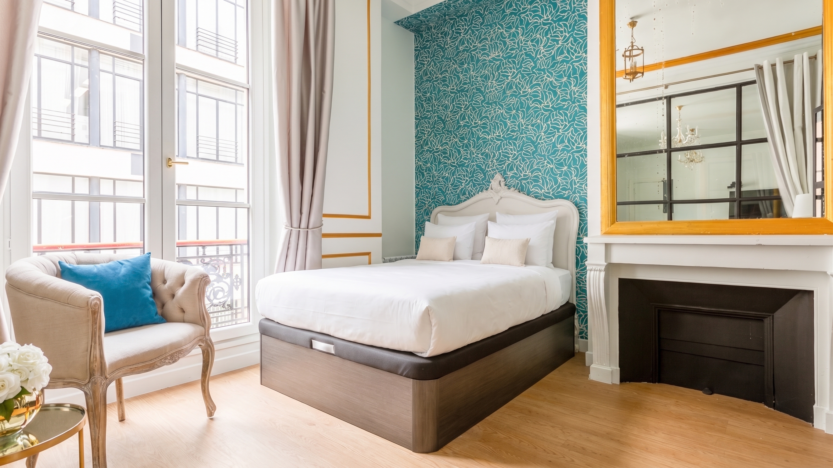 The master bedroom 1 luxury suite aboukir III