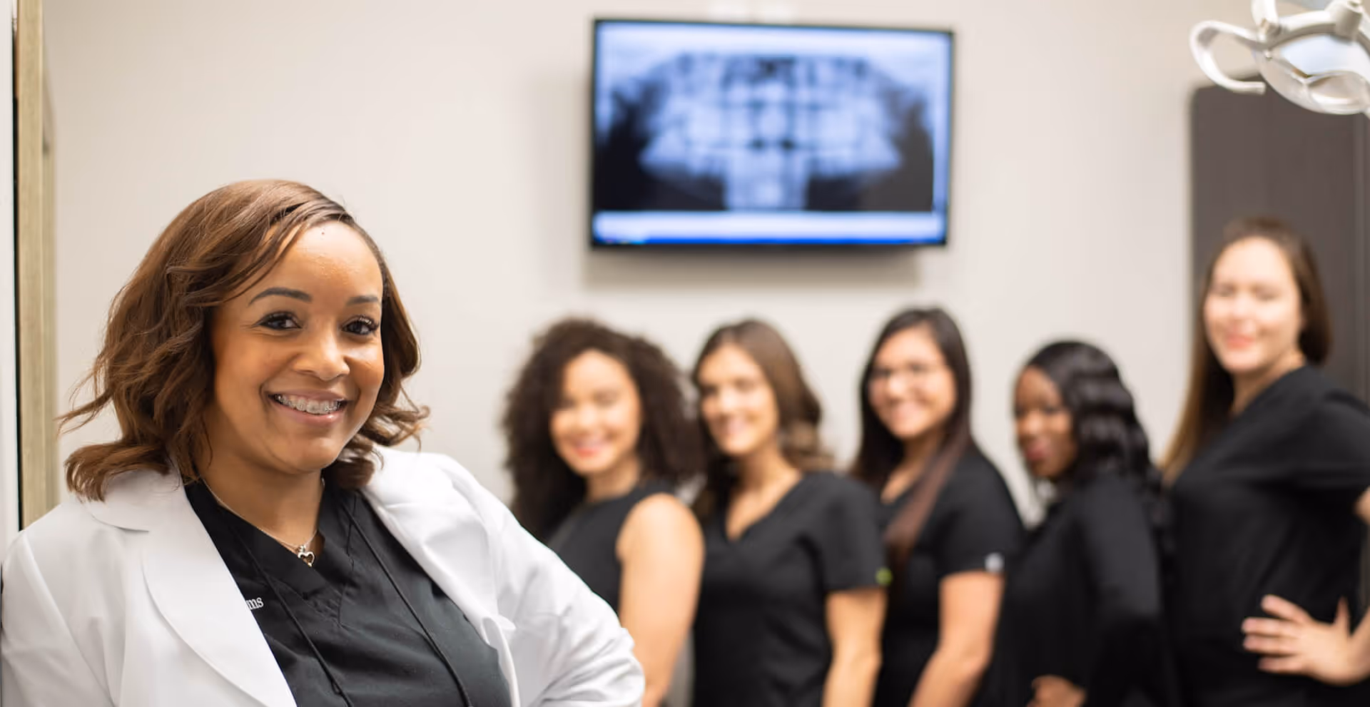 Meet Ideal Dental’s expert dentists Meet the expert dentists at Ideal Dental