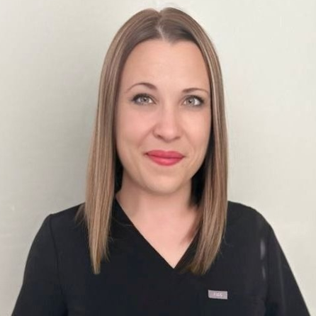 Dr. Dr. Nadia Chernyavskaya, DMD