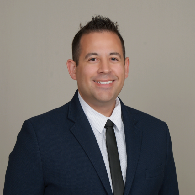 Dr. Dr. Alex Manrique, DDS