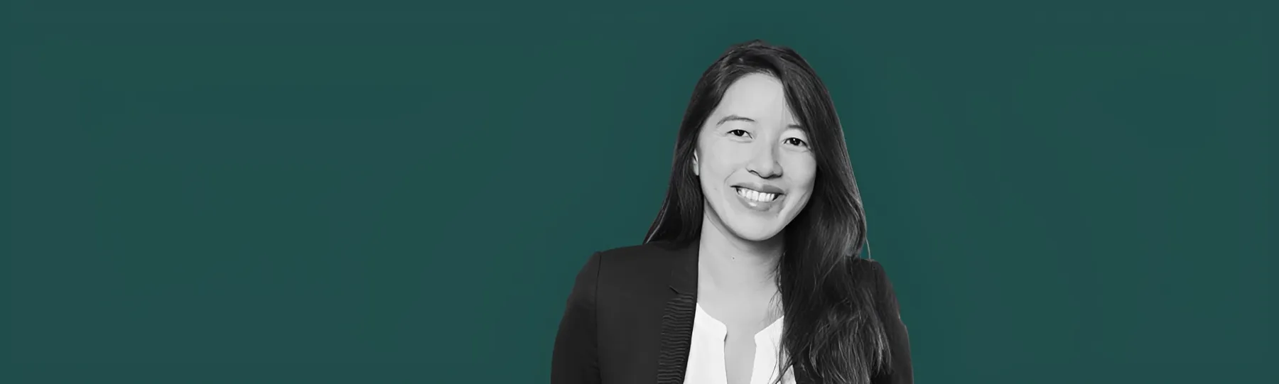 Delphine Hang-Golden