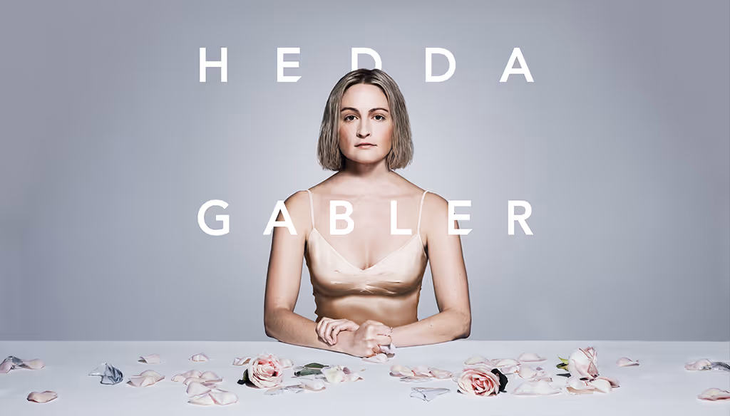 Retouching and image creation for Hedda Gabler