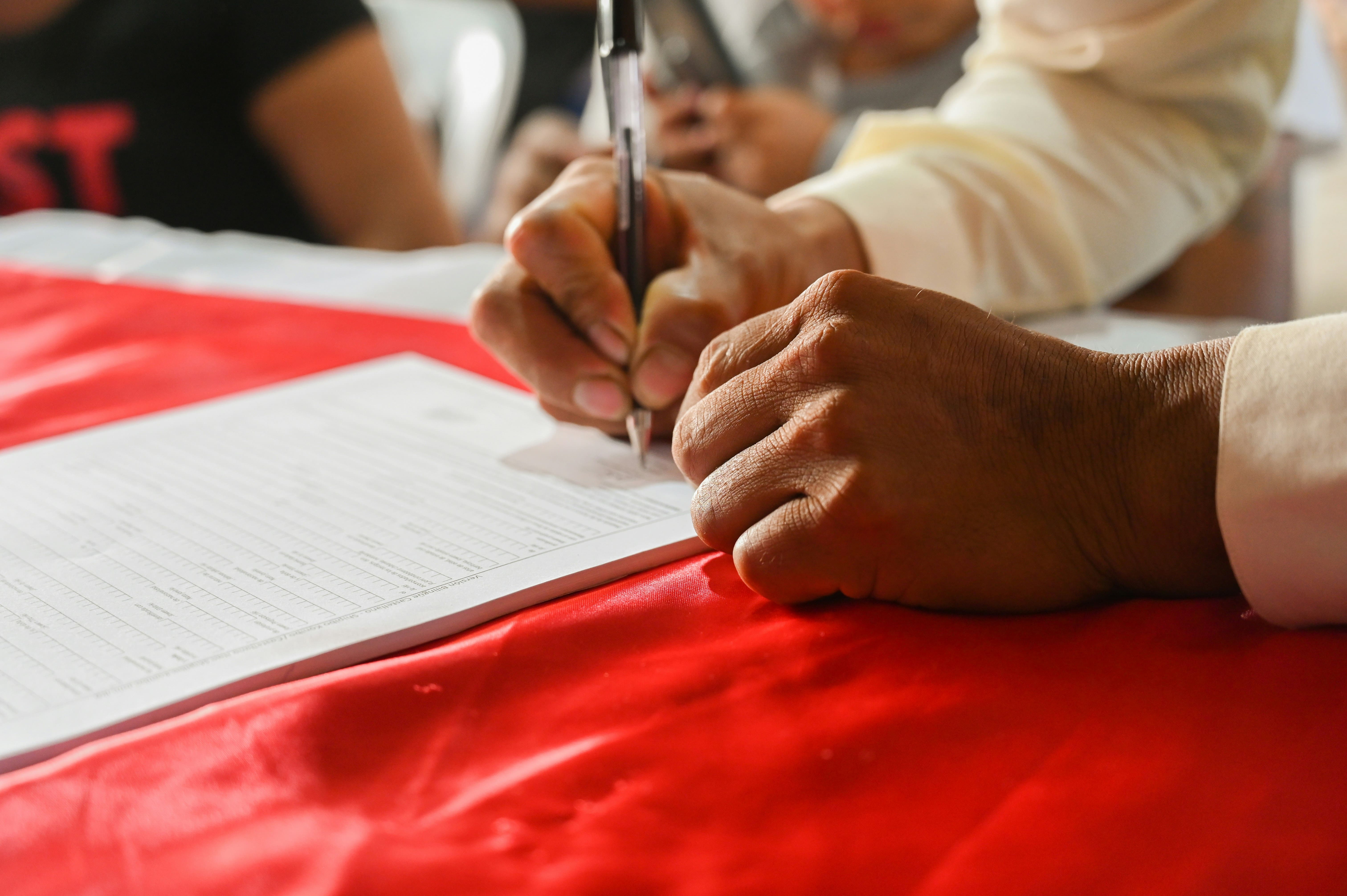 Une signature complète et crédible