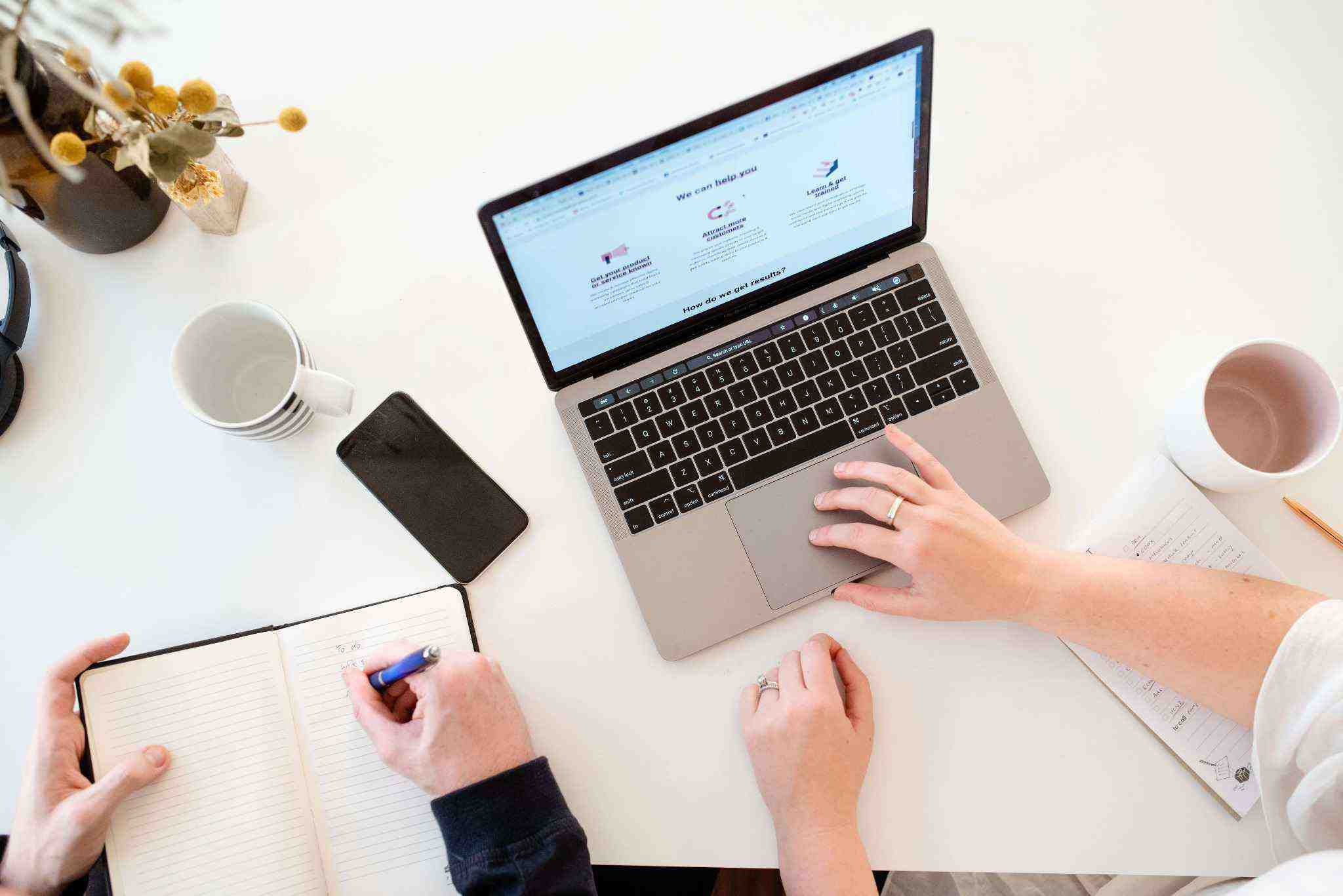 Pilotage opérationnel et suivi des performances dans un environnement digital B2B.