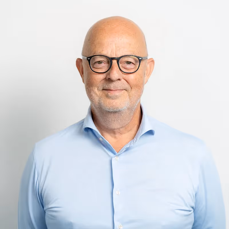 mr. M.J. (Mark) Schapendonk